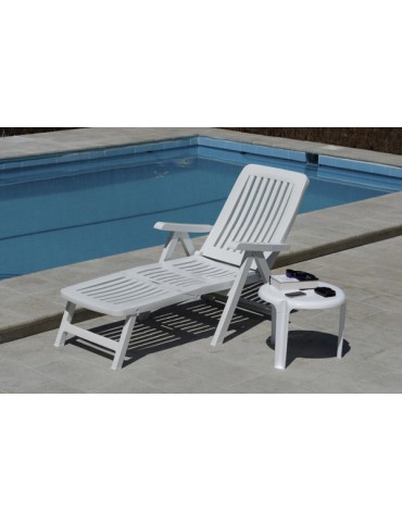 CAMA  TUMBONA  RESINA  BLANCA  -  6043